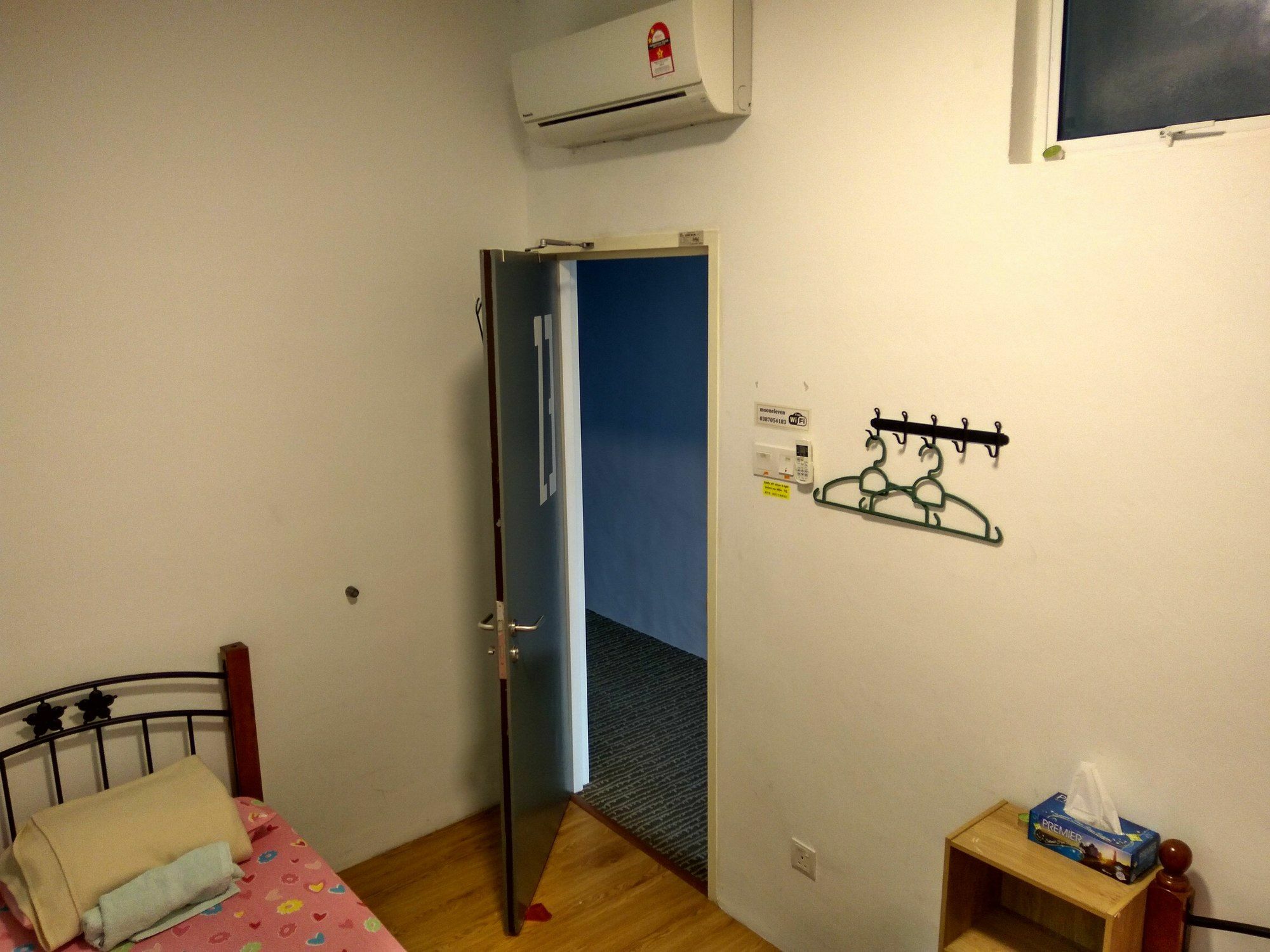 Moon Eleven Hostel Near Klia & Klia2 Σεπάνγκ Εξωτερικό φωτογραφία